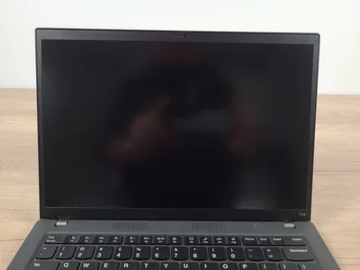 Reálná fotografie – Notebook Lenovo ThinkPad T14 Gen 3 – Ryzen 5 PRO 6650U, 16 GB, 256 GB SSD NVMe, Radeon 660M, WUXGA, Windows 11 Pro