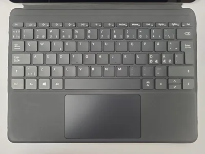 Reálná fotografie – Notebook Microsoft Surface Go 3 – Pentium Gold 6500Y, 8 GB, 128 GB SSD NVMe, 1920×1280, dotykový, Windows 11 Pro