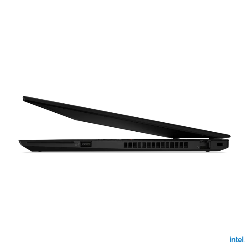 Lenovo ThinkPad T15 Gen 2 – detail klávesnice
