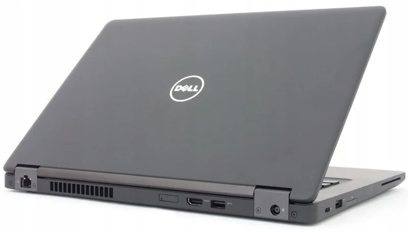 Dell Latitude 5480 – detail portů HDMI, VGA, RJ-45 a USB na zadní straně