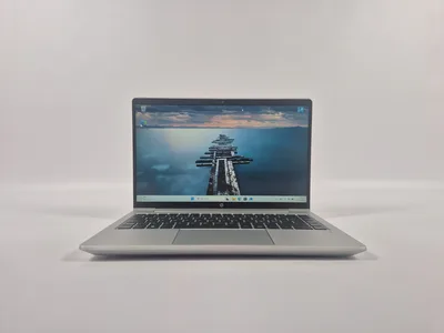 Reálná fotografie – Notebook HP ProBook 445 G9 – Ryzen 5 5625U, 16 GB, 256 GB SSD NVMe, FHD, Windows 11 Pro
