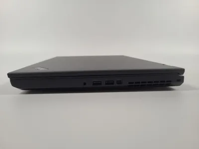 Reálná fotografie – Pracovní stanice Lenovo ThinkPad P52 – i7-8850H, 32 GB, 512 GB SSD NVMe, Quadro P3200, FHD, Windows 11 Pro