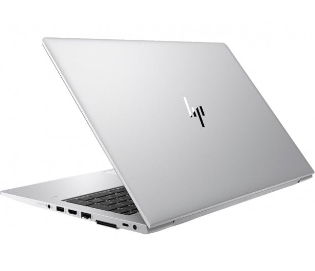 HP EliteBook 850 G5 – pohled na zadní stranu víka s logem HP