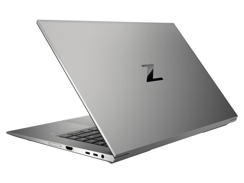 HP ZBook Studio G7 – detail SD čtečky, HDMI a dvou Thunderbolt 3