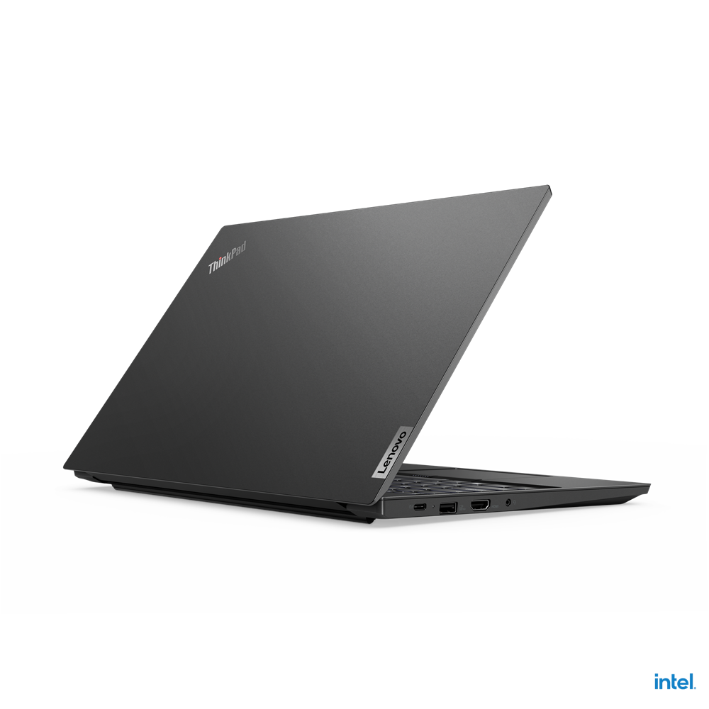 Lenovo thinkpad e15 gen 4 – produktová fotografie